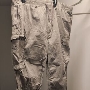 American Eagle Outfitters Light Tan Cargo Pants